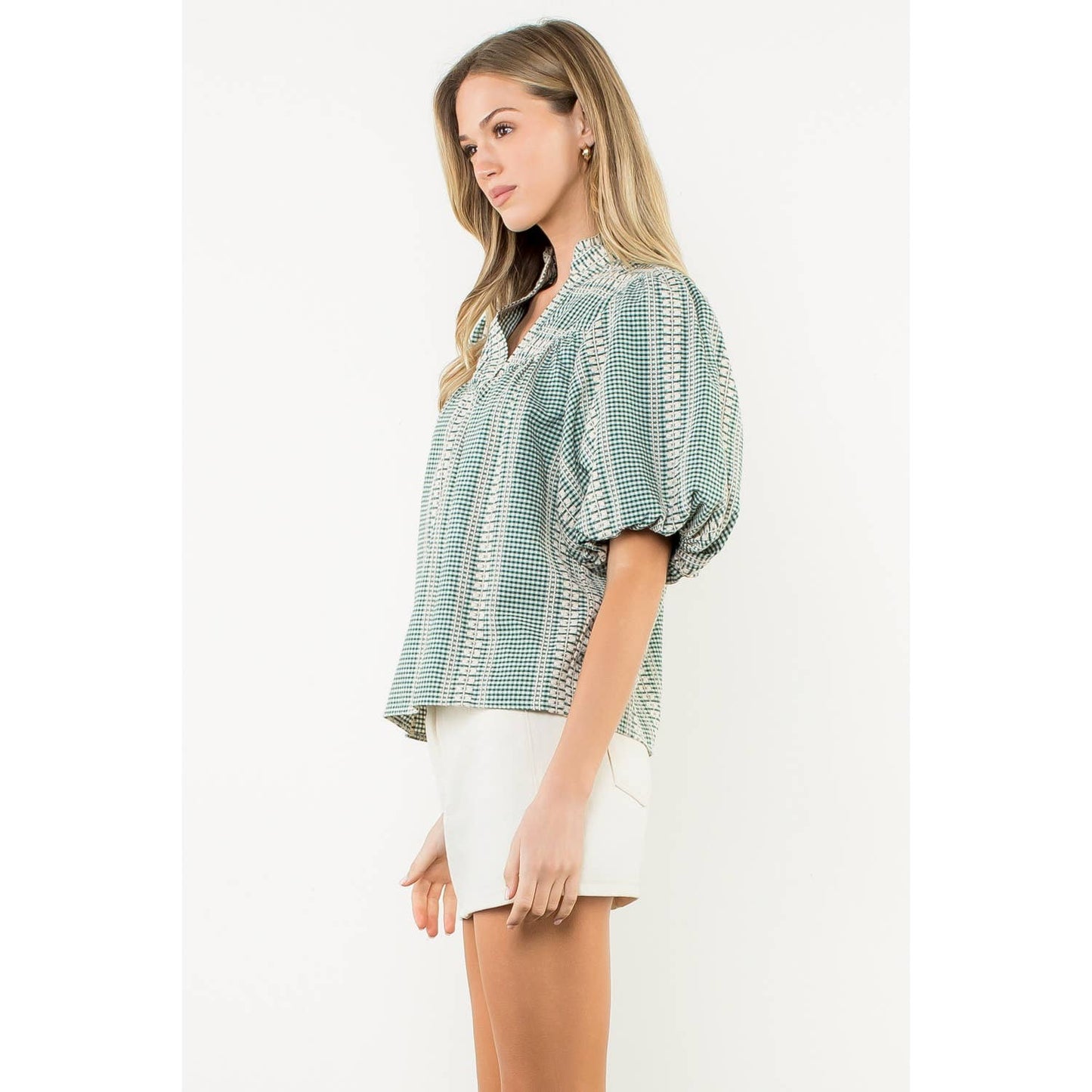 Lynn Embroidered V-Neck Puff Gingham Top: GREEN