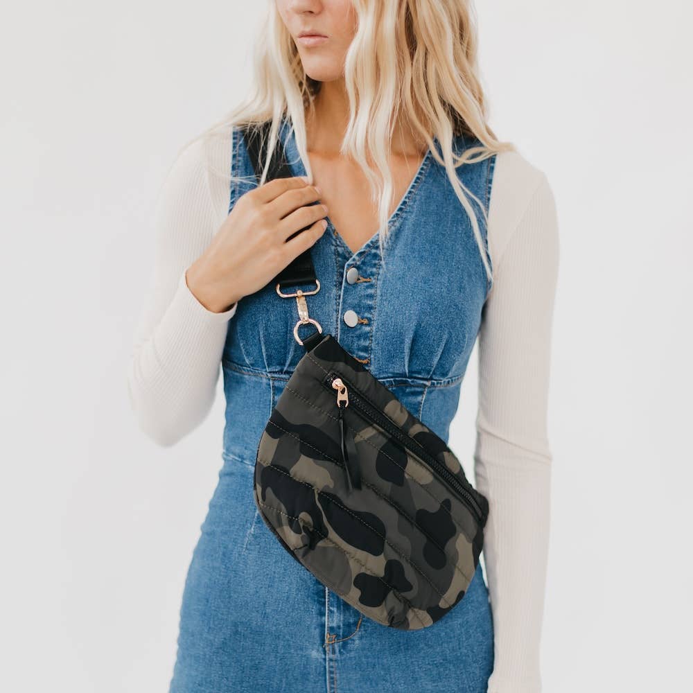 Jolie Puffer Belt Bag: Leopard