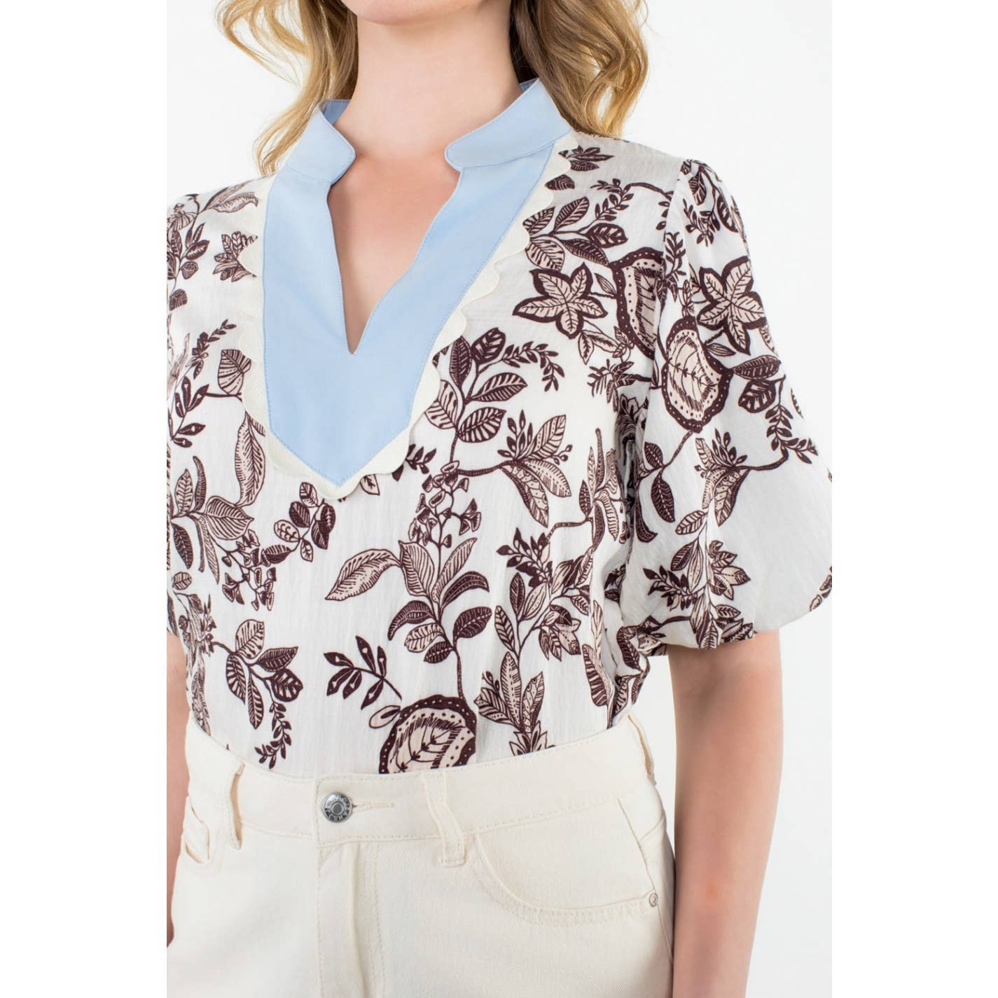 Puff Sleeve Floral Contrast Neck Blouse: CREAM