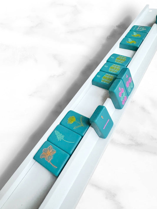 Mahjong Racks & Pushers (Set of 4): White