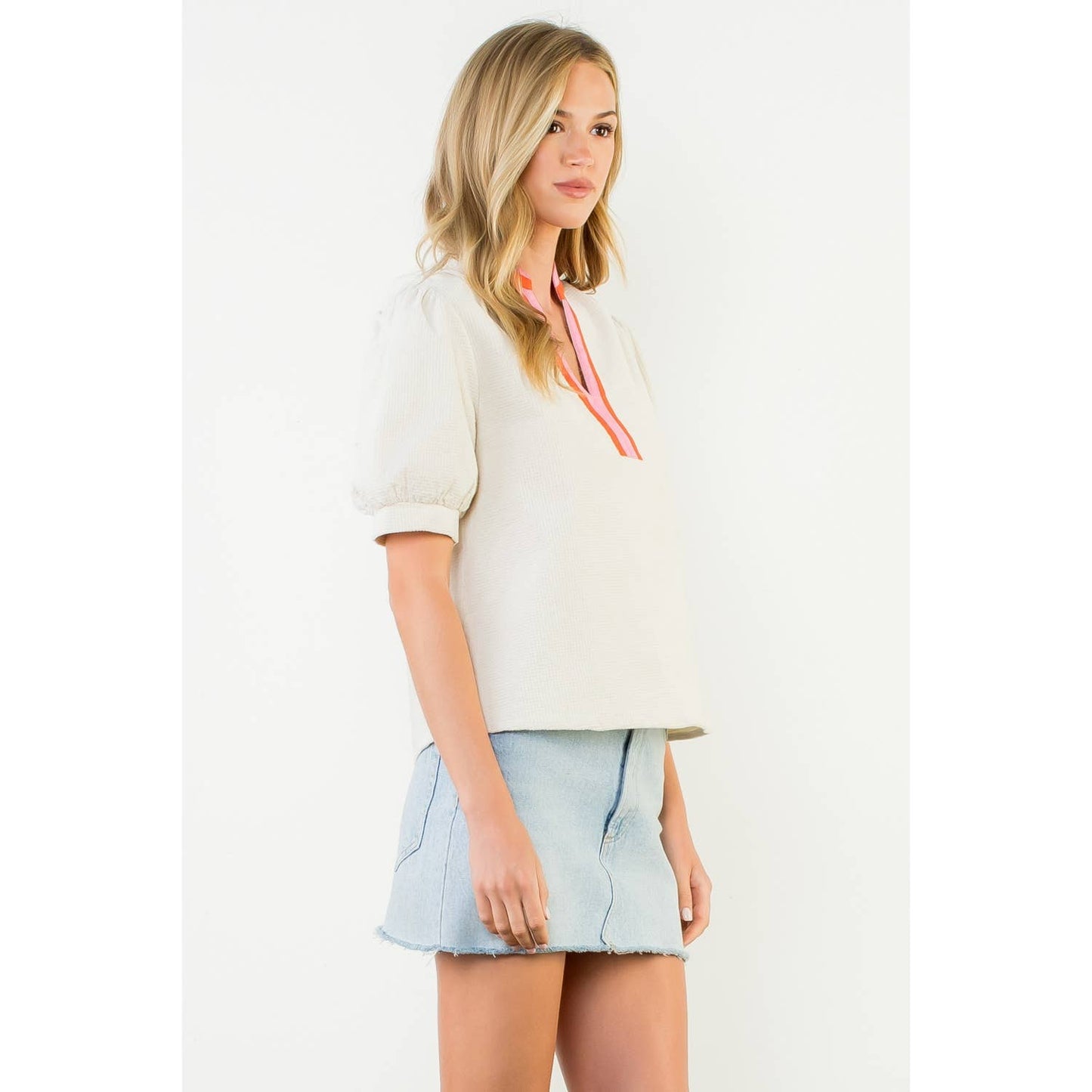 Breckan Puff Sleeve Textured V-Neck Top