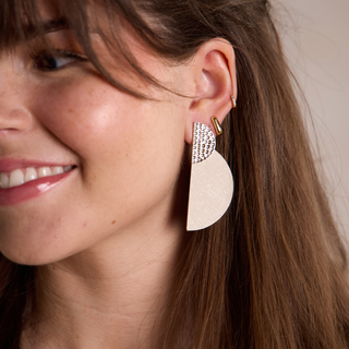 Vanilla Shimmer Demi Earrings