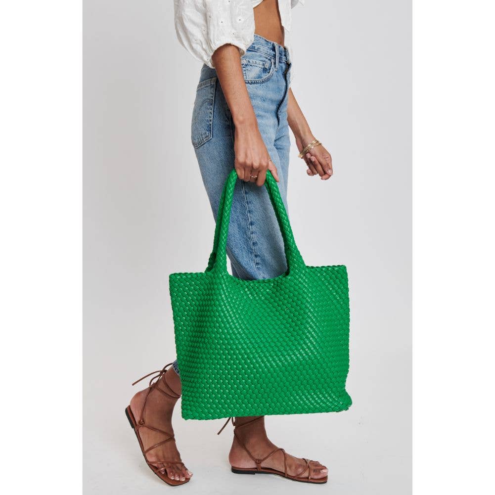 Solana Woven Vegan Leather Tote: Kelly Green