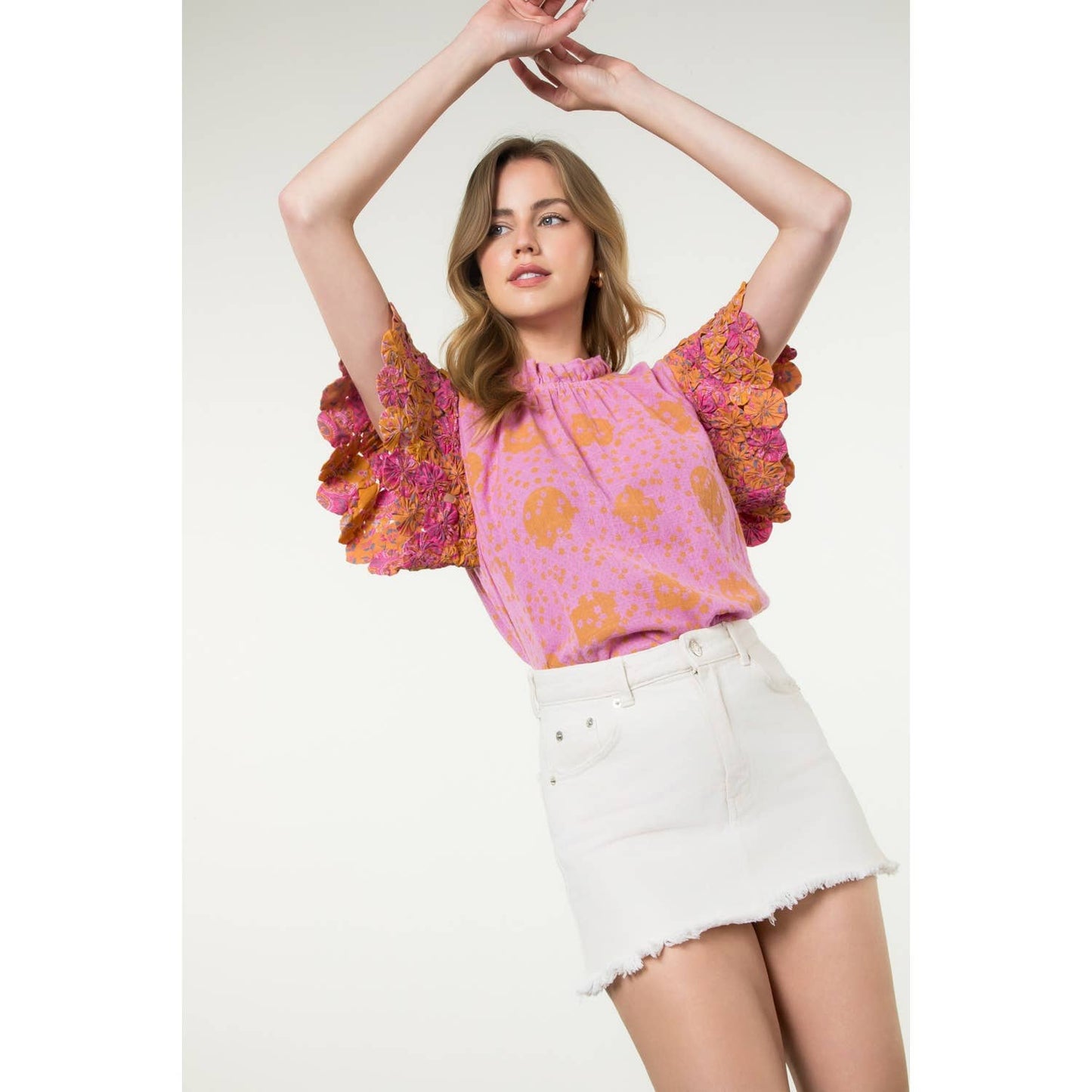 Joie Handmade Flower Embellished Sleeve Top: PINK