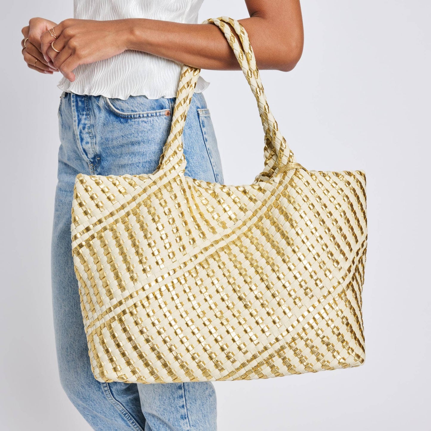 Solana Woven Tote: Black Ivory