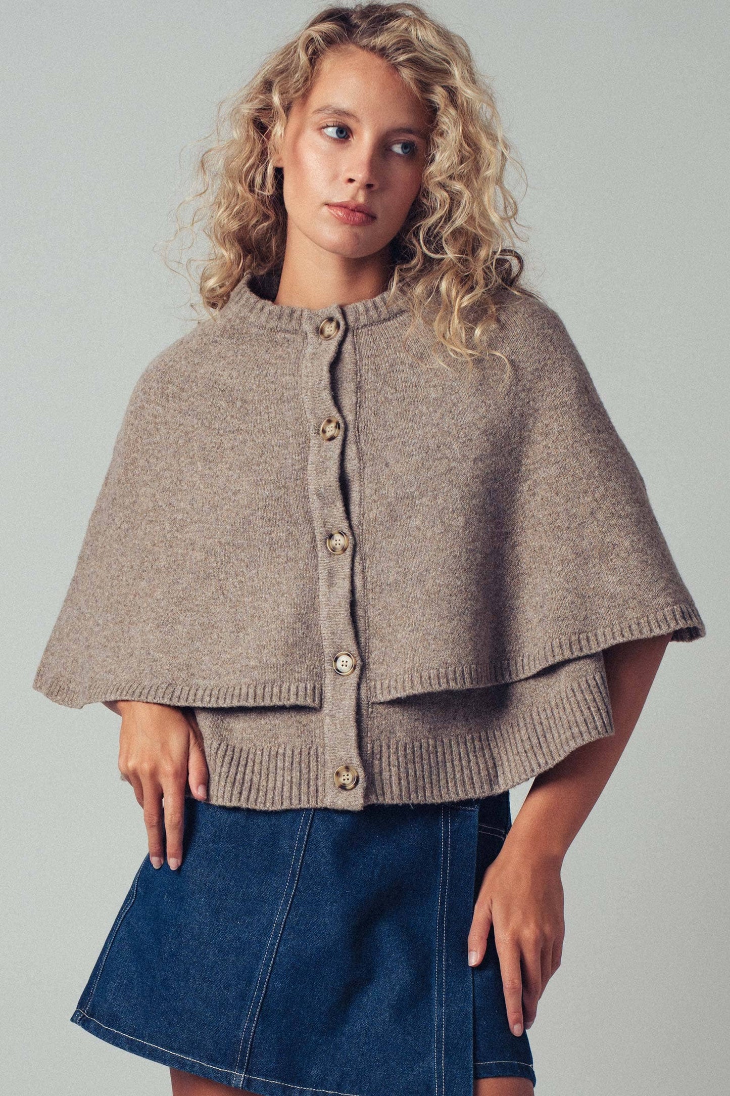 Chloe Button-Front Sweater Cape: CHARCOAL