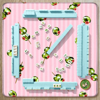 Olive Tini Mahjong Mat