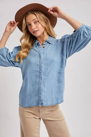 DENIM BUTTON DOWN PUFF SLEEVED SHIRT: LT.WASH / L