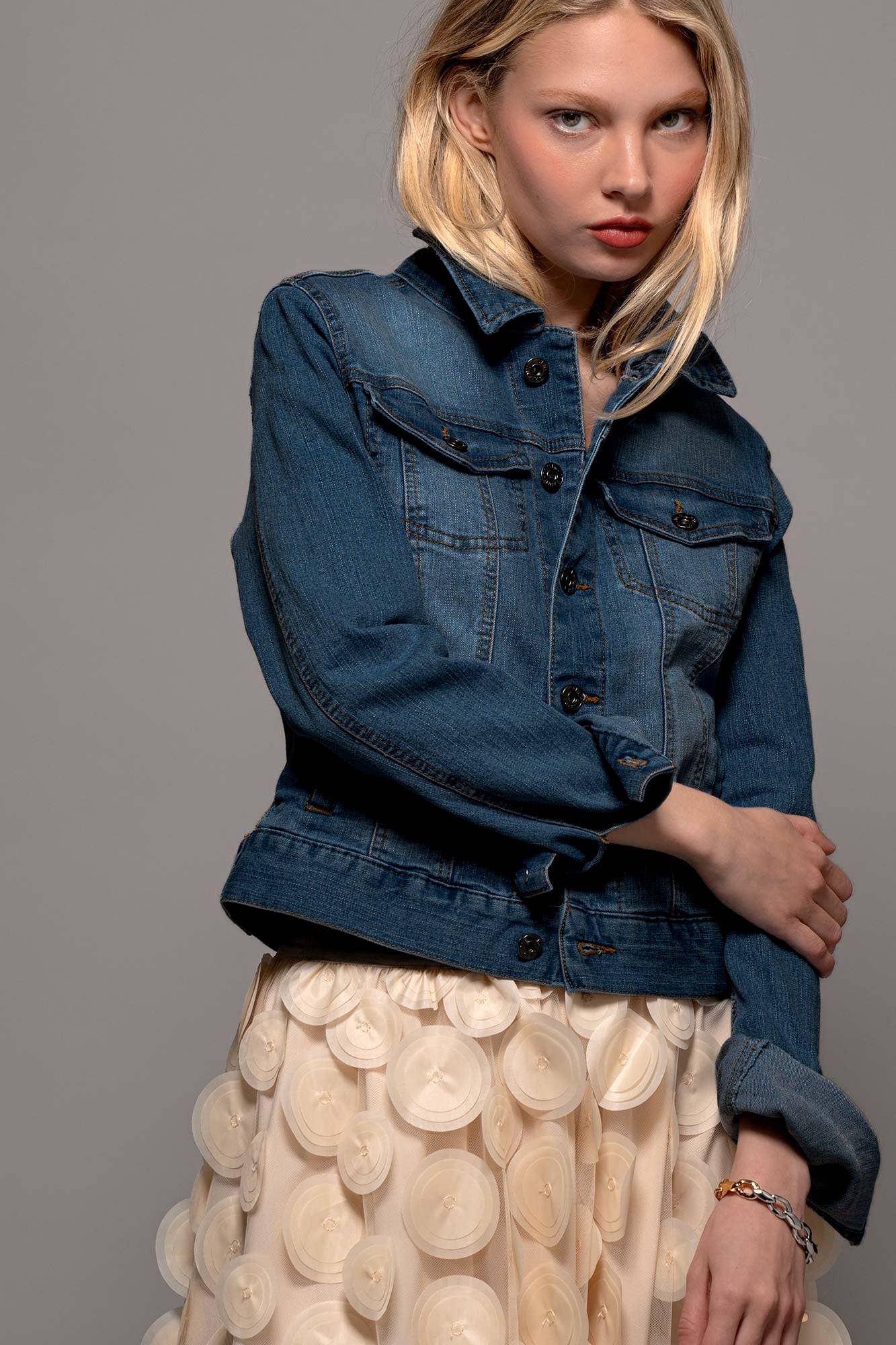 Classic Denim Trucker Jacket : LT BLUE / S-2/M-2/L-2