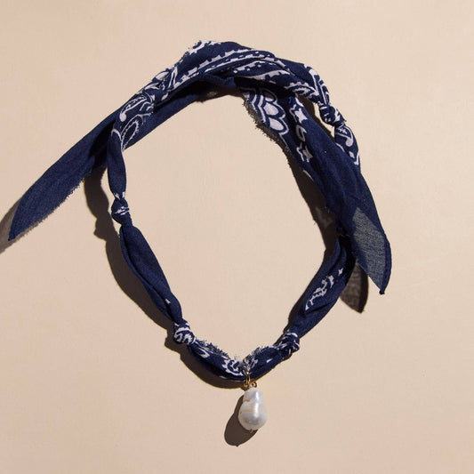 Navy Bandana Necklace: Clear Acrylic Heart Charm - Gold / Navy