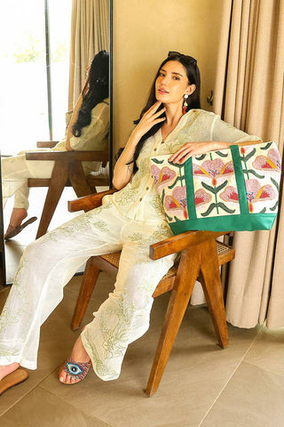 The Bloom Carryall Boat Tote