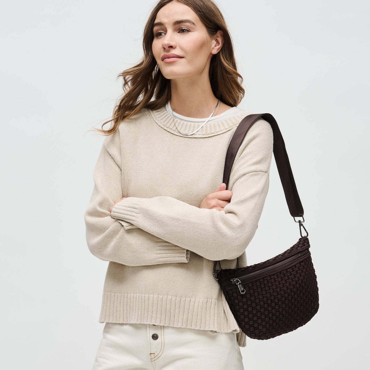 Ethereal - Woven Neoprene Crossbody Bag: Chocolate