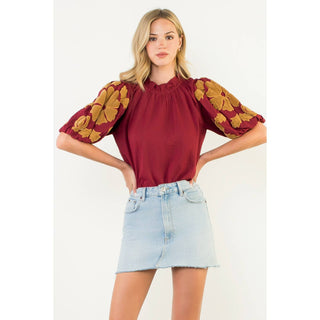 Wynnie Embroidered Puff Sleeve Top