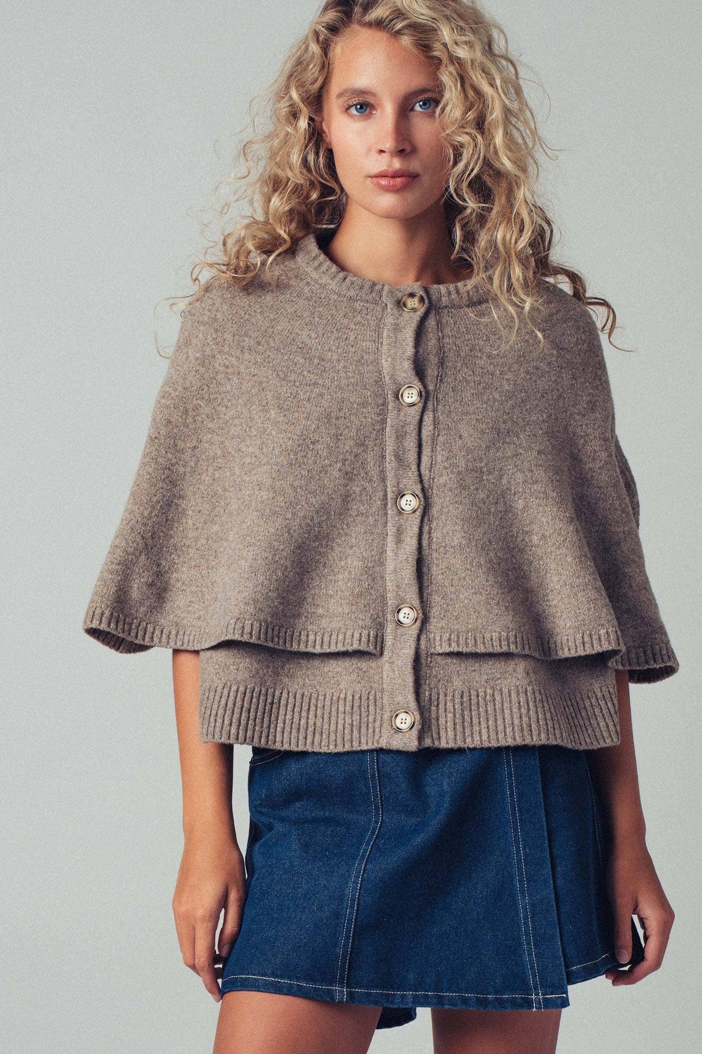 Chloe Button-Front Sweater Cape: CHARCOAL