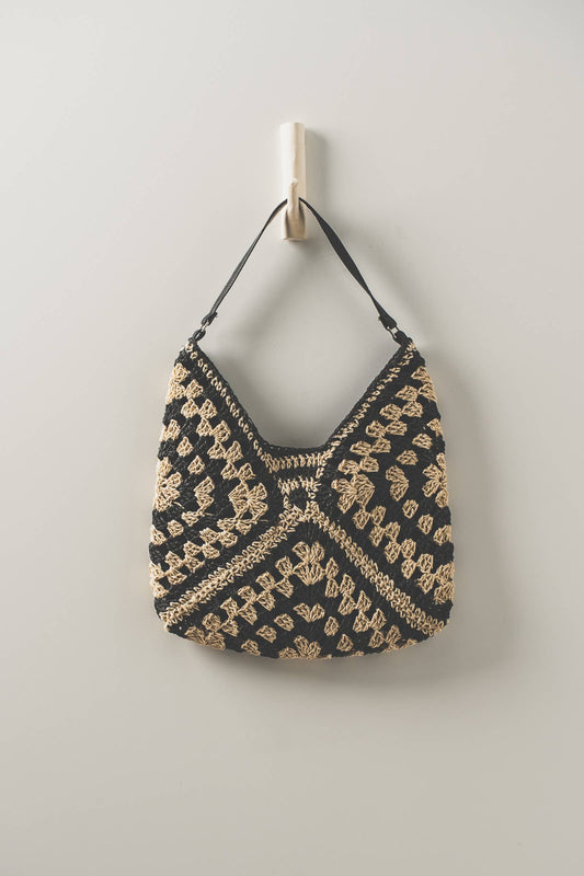 Diamond Pattern Crochet Hobo Bag with Leather Strap: BLACK