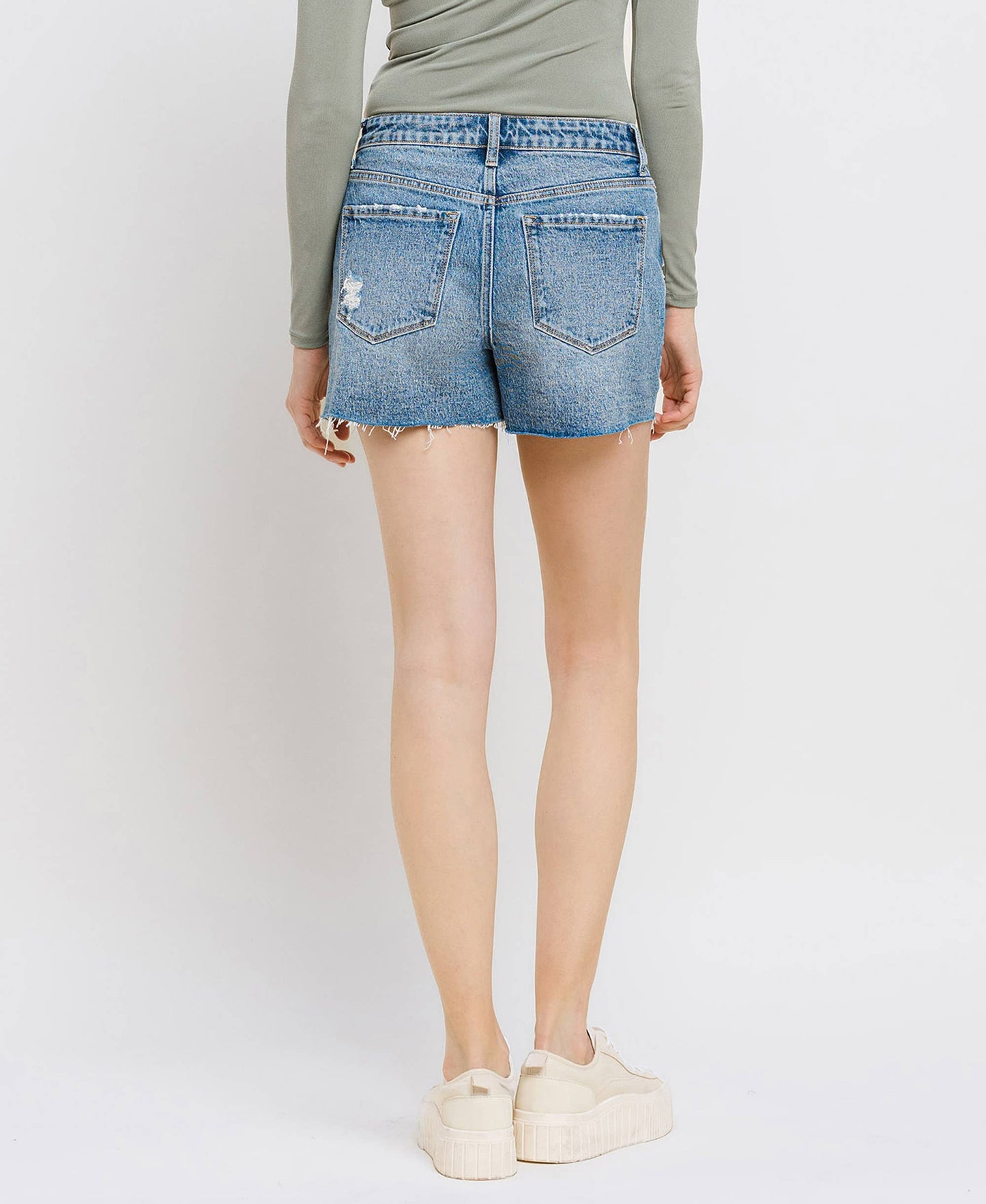 HIGH RISE DENIM MOM SHORTS: LA LA LAND