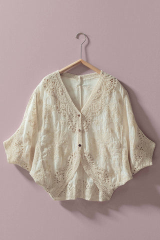 Floral Embroidered Lace Button Front Top: NATURAL