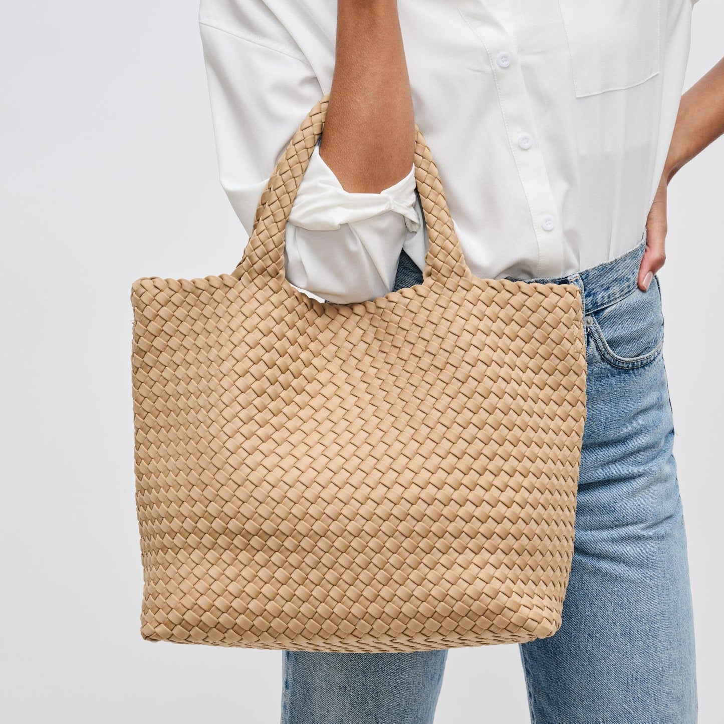 Sky's The Limit - Medium Woven Neoprene Tote: Chocolate