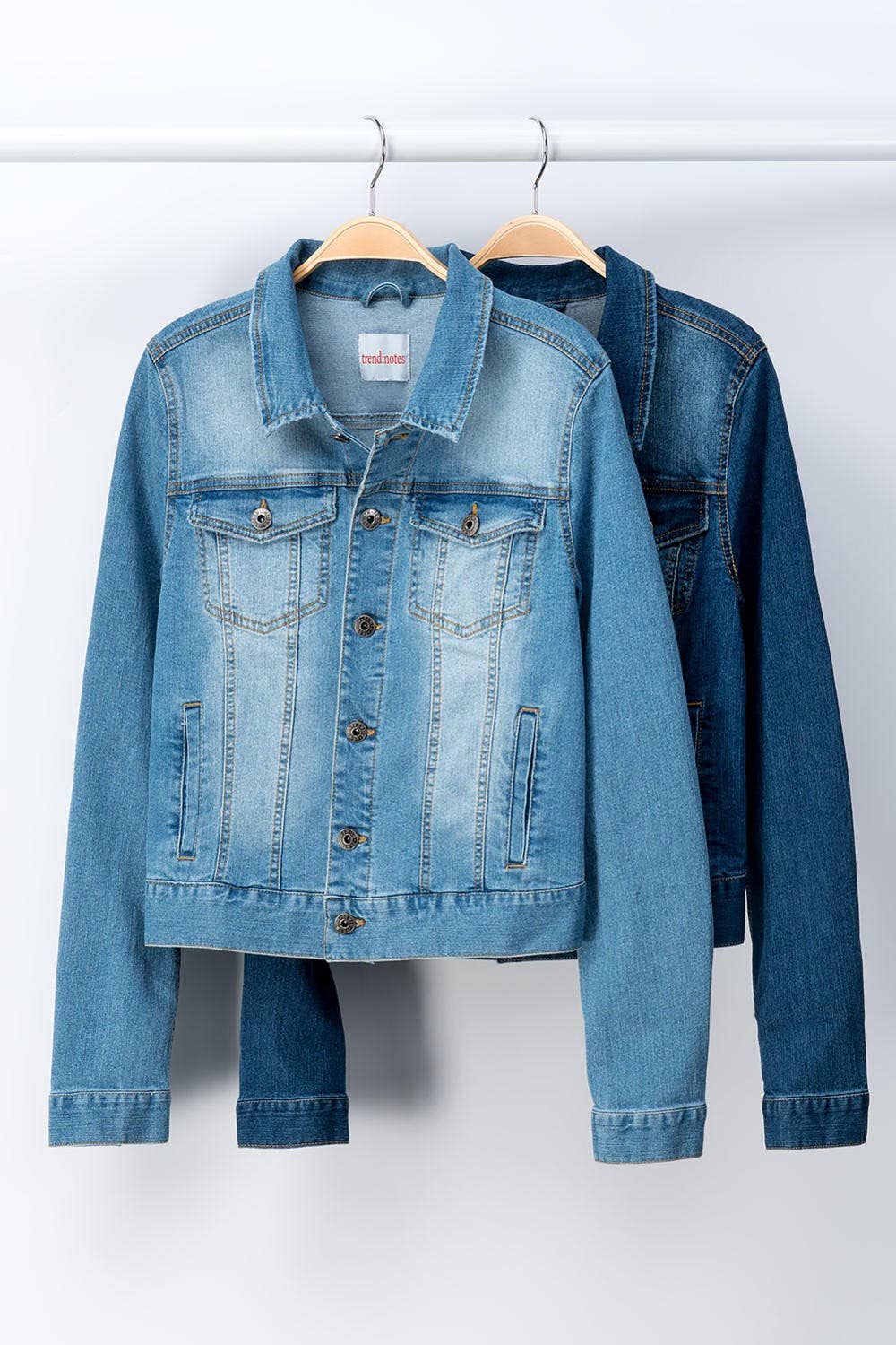Classic Denim Trucker Jacket : LT BLUE / S-2/M-2/L-2
