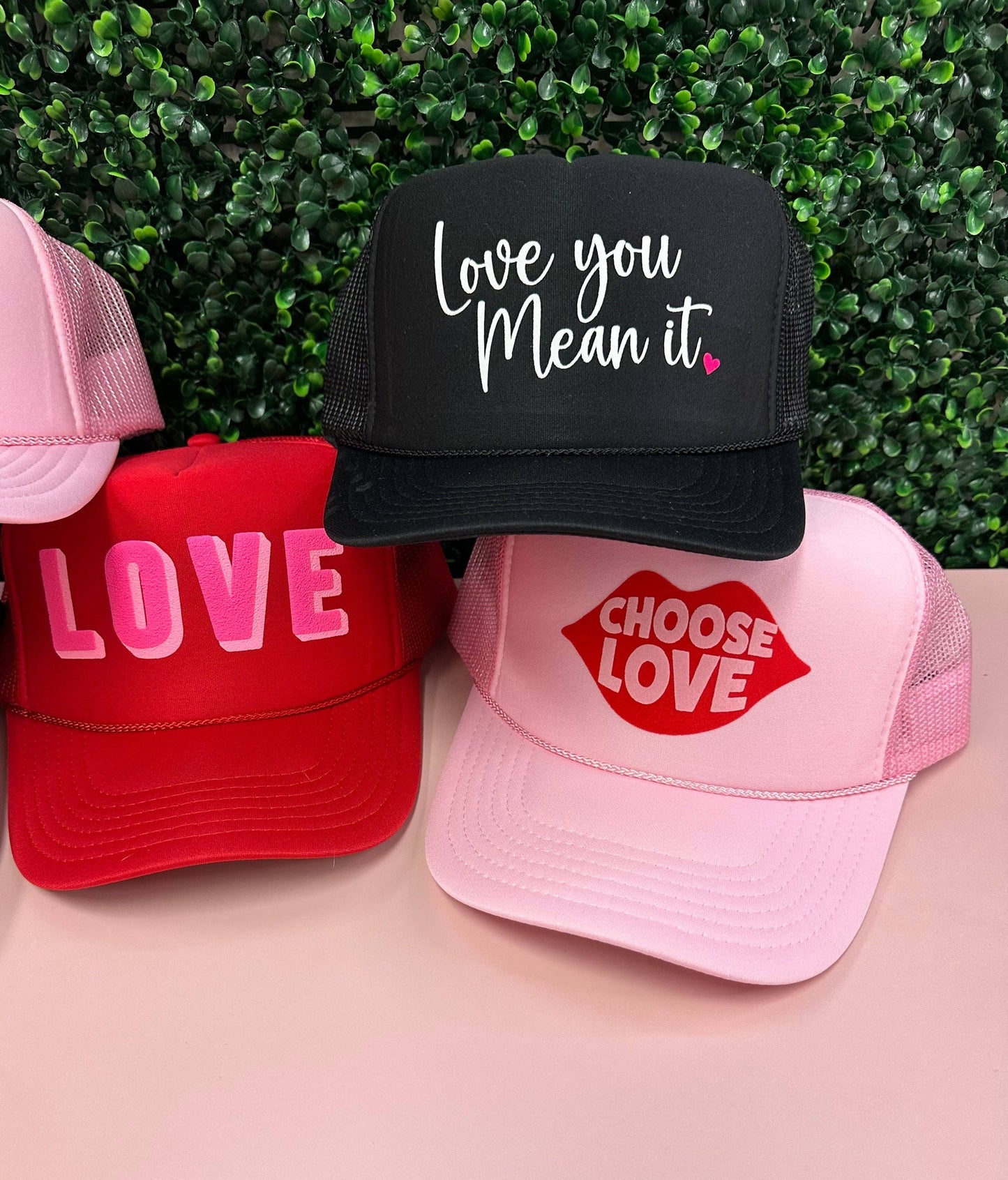 LOVE (double puff) - Red Trucker