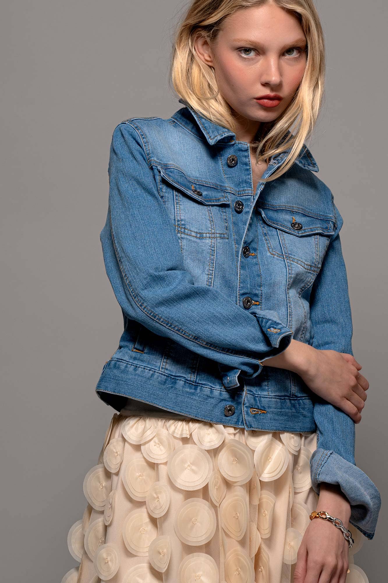Classic Denim Trucker Jacket : LT BLUE / S-2/M-2/L-2