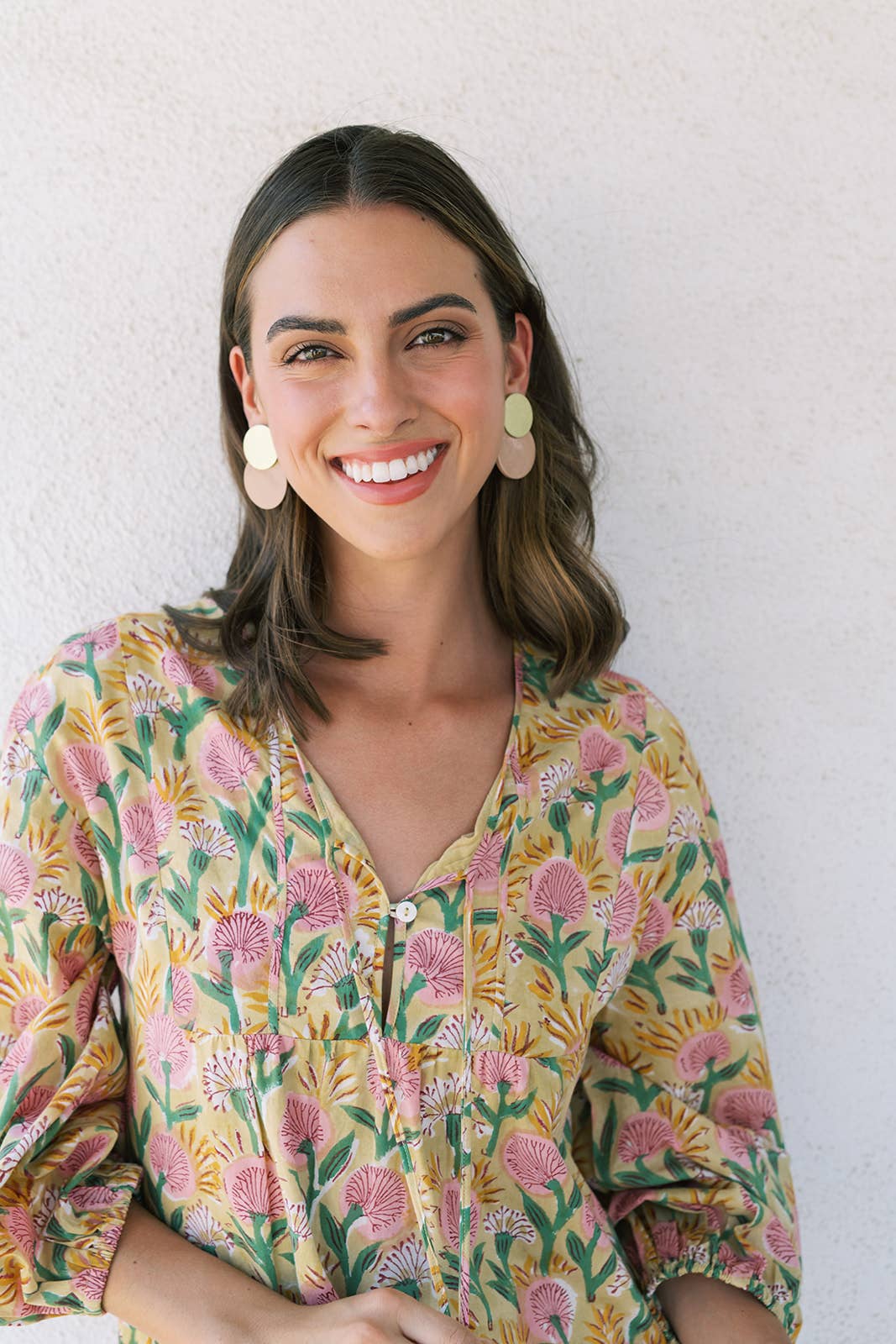 Sandy Metallic Circle Earrings