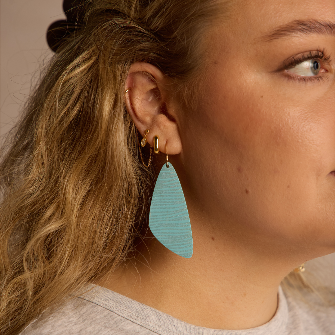 Lagoon Beach Wave Evie Earrings