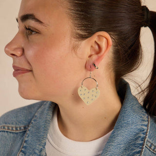 Harlow Earrings: White