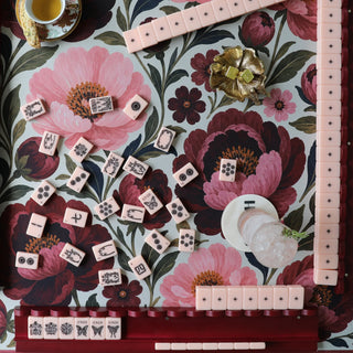 Mulberry Scalloped Mahjong Rack Set