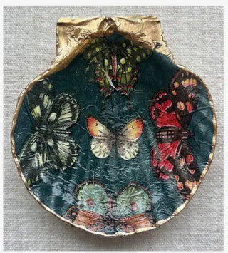 Green Butterfly Dice Dish: Clam