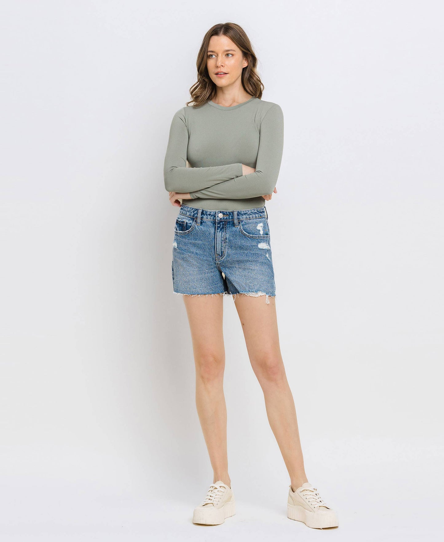 HIGH RISE DENIM MOM SHORTS: LA LA LAND