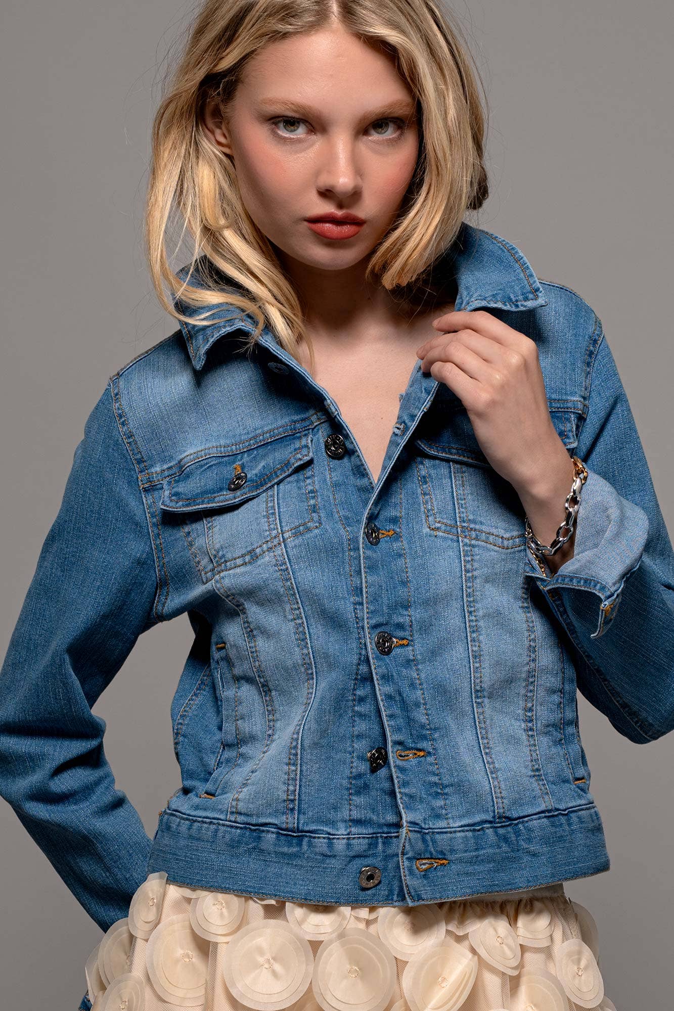 Classic Denim Trucker Jacket : LT BLUE / S-2/M-2/L-2
