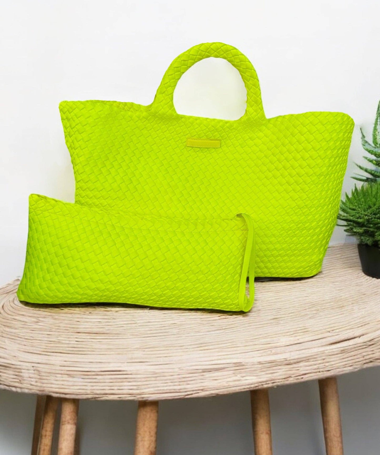 Woven Mahjong Carryall: Light Blue