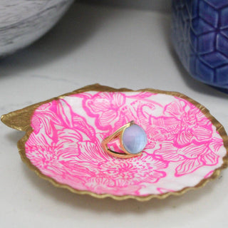 Pink Lilly Dice Dish