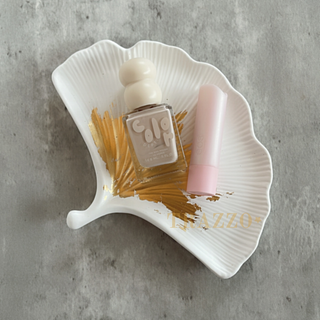 Gingko Leaf Dice Tray: White with Gold Leaf