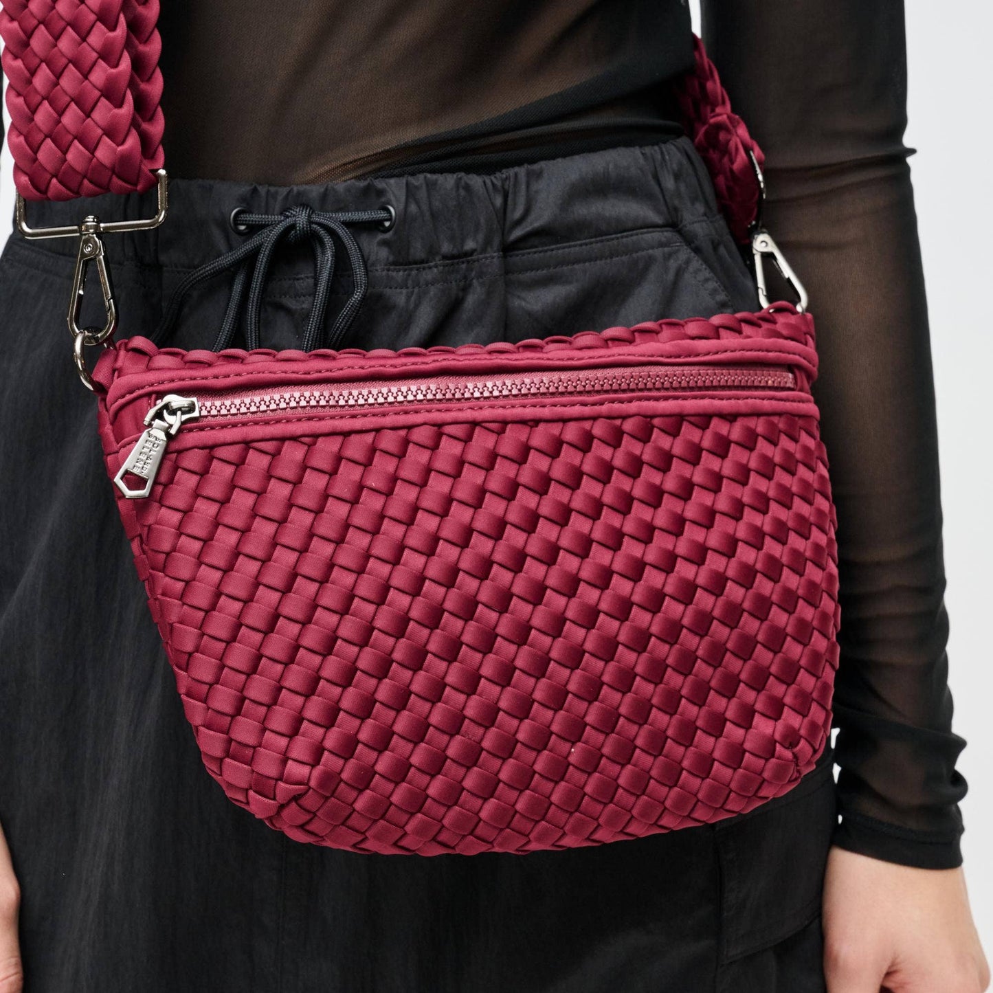 Ethereal - Woven Neoprene Crossbody Bag: Nude