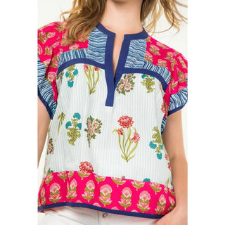 Logan Striped Floral Flutter Sleeve Top: MAGENTA