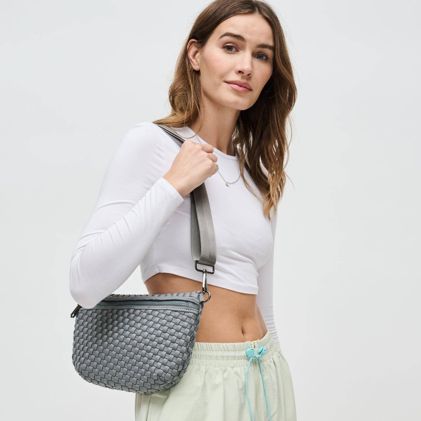 Ethereal - Woven Neoprene Crossbody Bag: Chocolate