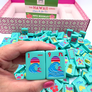 THE HAWAII SERIES | Mahjong Set with Aloha Flair